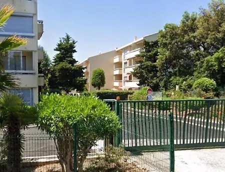 Joli A Front De * Saint-Raphaël