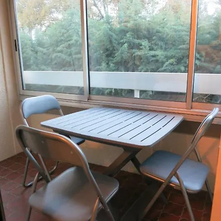 Appartamento Joli A Front De Saint-Raphaël