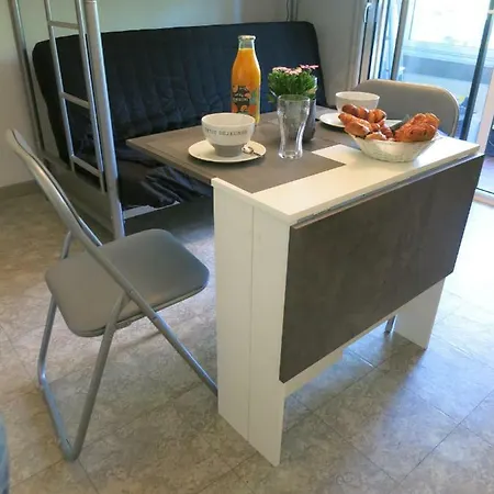 Appartamento Joli A Front De