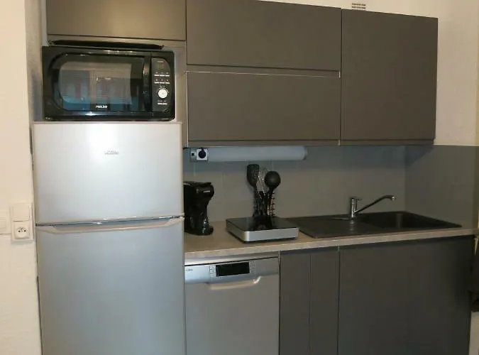 Joli A Front De Apartment Saint-Raphael (Var)