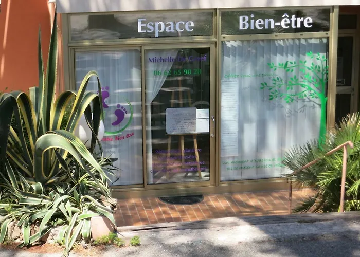 Joli A Front De * Saint-Raphaël