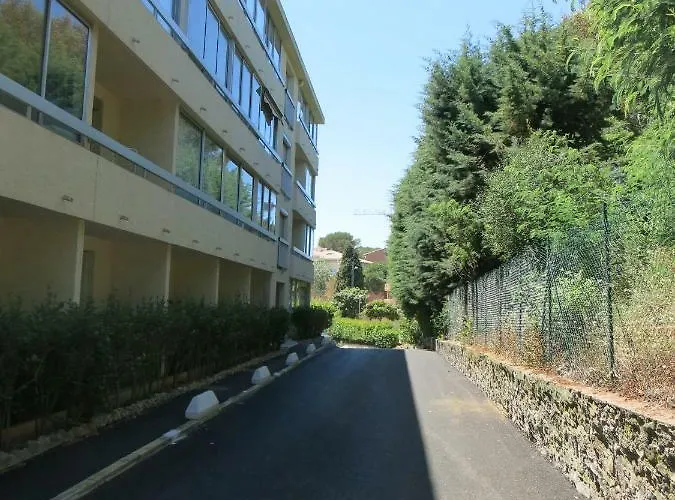 Appartement Joli A Front De *